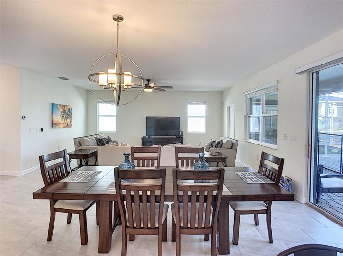 Image No.16-6 Bed Property for sale