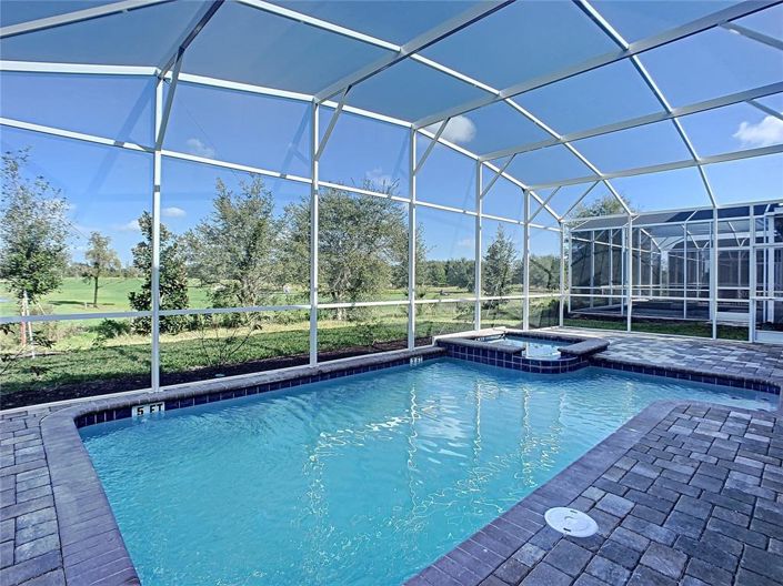 Image No.3-6 Bed Property for sale