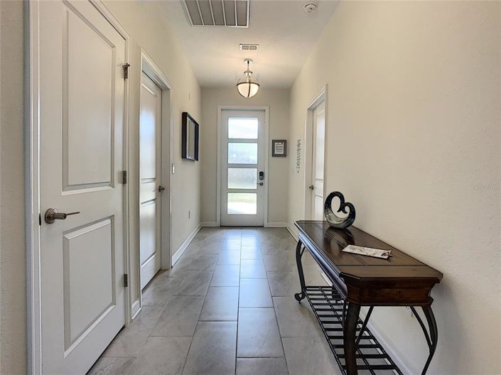 Image No.4-6 Bed Property for sale