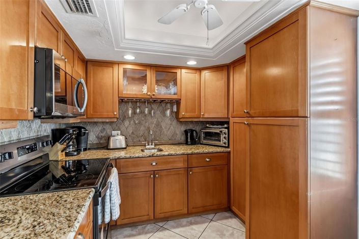 Image No.10-2 Bed Property for sale