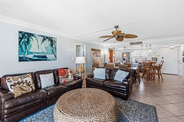 Image No.20-2 Bed Property for sale