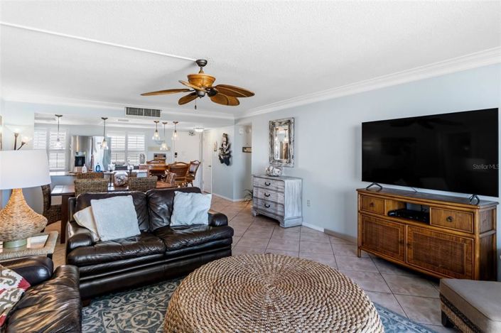 Image No.22-2 Bed Property for sale