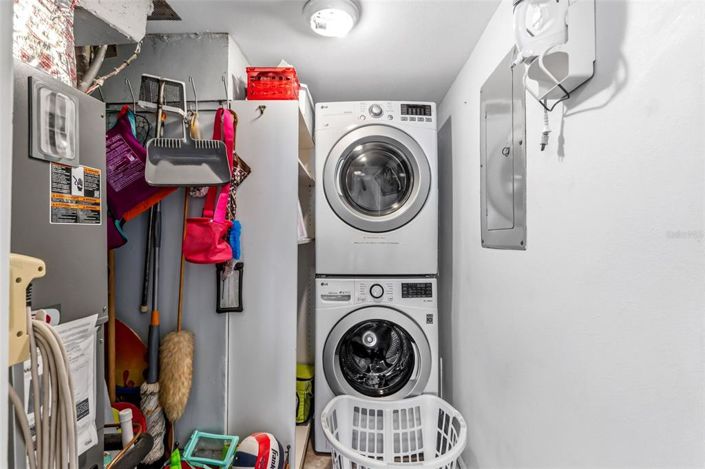 Image No.36-2 Bed Property for sale