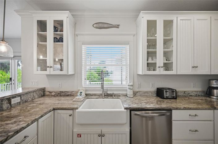 Image No.17-3 Bed Property for sale