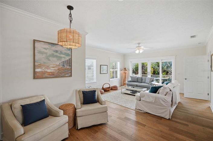 Image No.19-3 Bed Property for sale