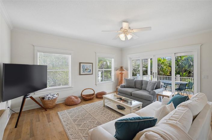 Image No.20-3 Bed Property for sale