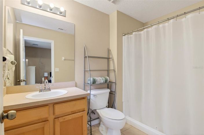 Image No.23-3 Bed Townhouse for sale