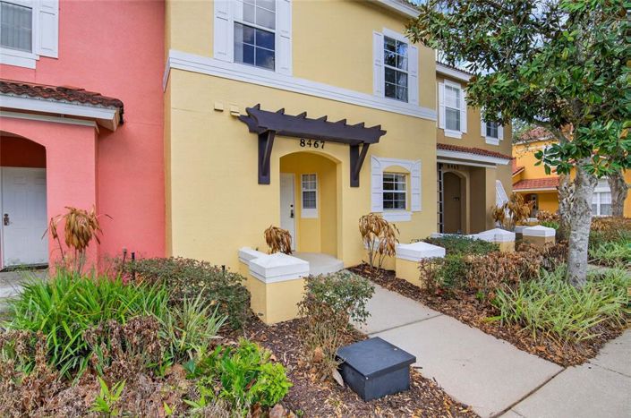 Image No.27-3 Bed Townhouse for sale