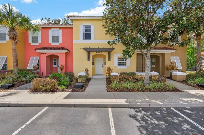 Image No.28-3 Bed Townhouse for sale