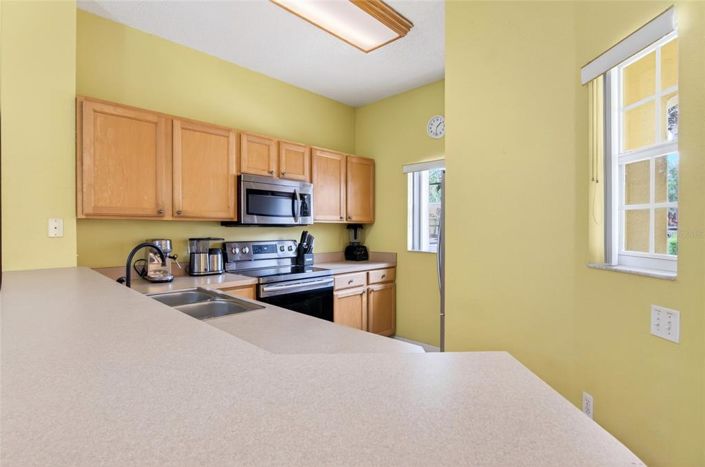 Image No.6-3 Bed Townhouse for sale