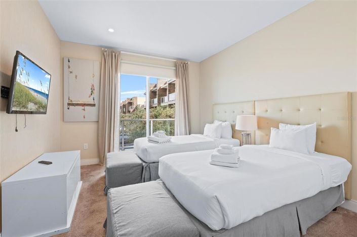 Image No.11-4 Bed Townhouse for sale