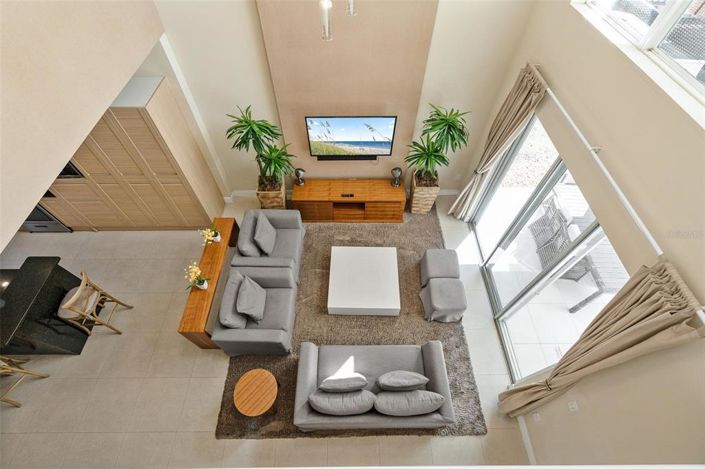 Image No.20-4 Bed Townhouse for sale