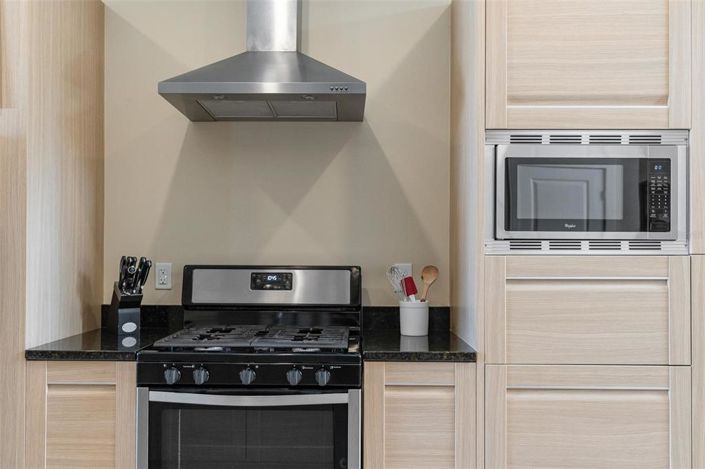 Image No.41-4 Bed Townhouse for sale