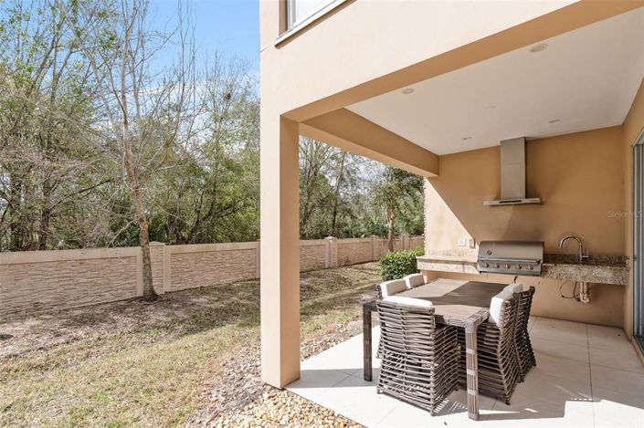 Image No.44-4 Bed Townhouse for sale