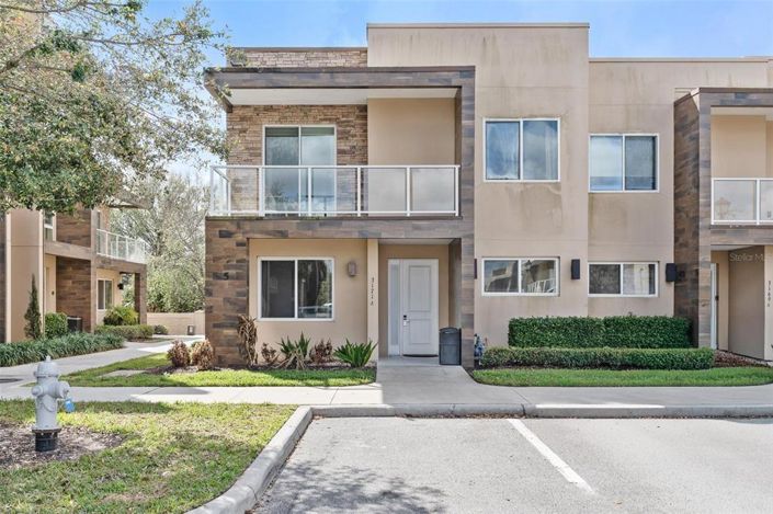 Image No.47-4 Bed Townhouse for sale