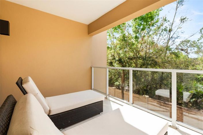 Image No.27-3 Bed Townhouse for sale