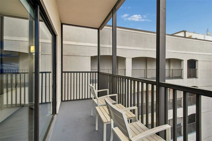 Image No.30-Propriété de 2 chambres à vendre à Winter Garden