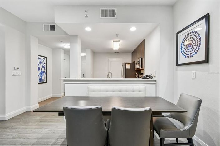 Image No.11-Propriété de 2 chambres à vendre à Winter Garden