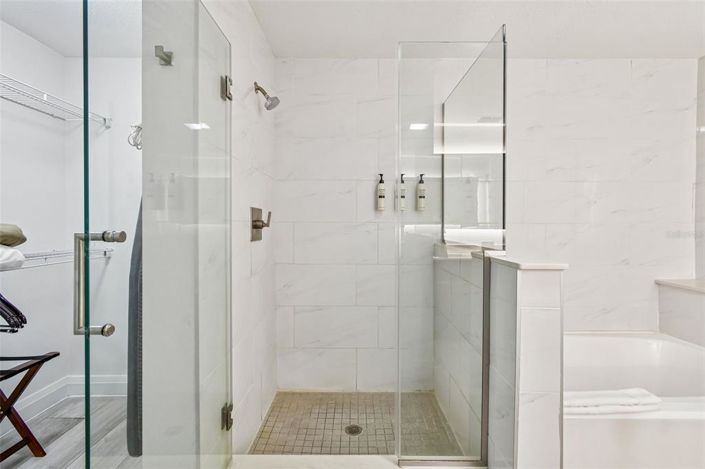 Image No.18-Propriété de 2 chambres à vendre à Winter Garden