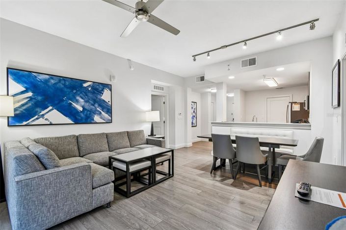 Image No.9-Propriété de 2 chambres à vendre à Winter Garden