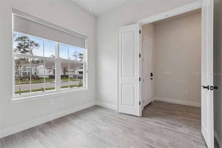 Image No.33-5 Bed Property for sale