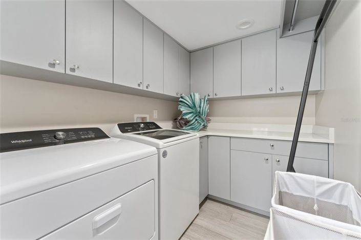 Image No.19-4 Bed Property for sale