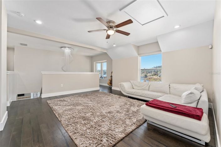 Image No.22-4 Bed Property for sale