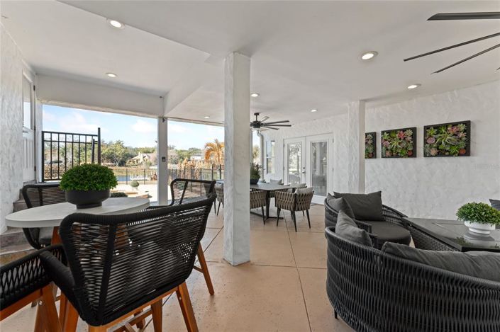 Image No.35-4 Bed Property for sale