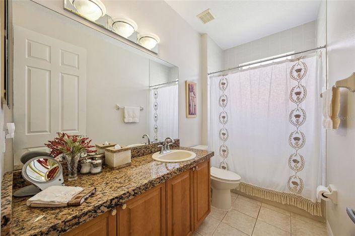 Image No.16-Propriété de 4 chambres à vendre à Orlando