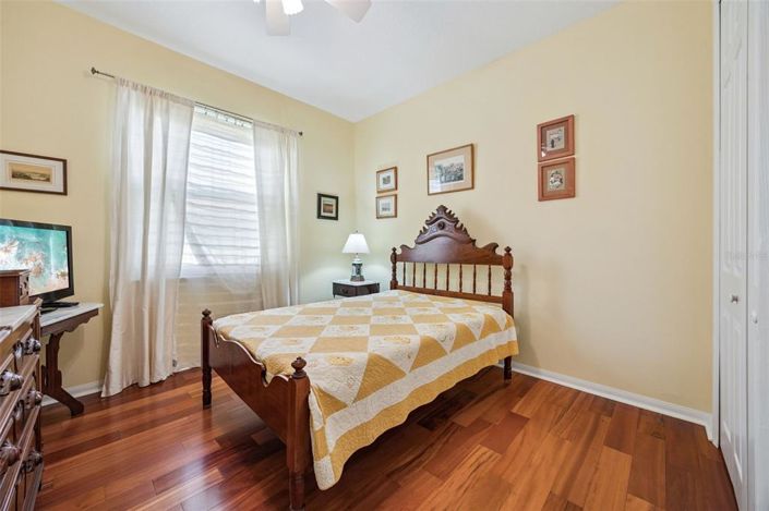 Image No.18-Propriété de 4 chambres à vendre à Orlando