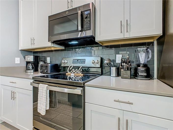 Image No.9-5 Bed Townhouse for sale