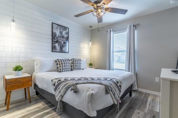 Image No.21-5 Bed Townhouse for sale