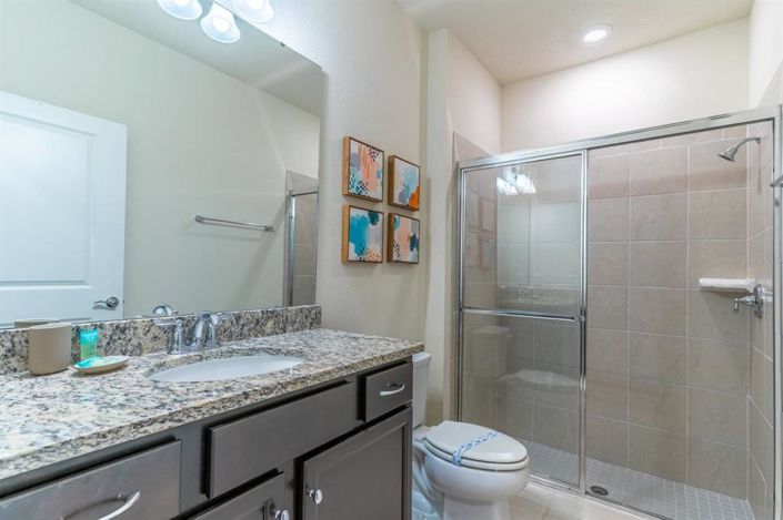 Image No.29-5 Bed Townhouse for sale