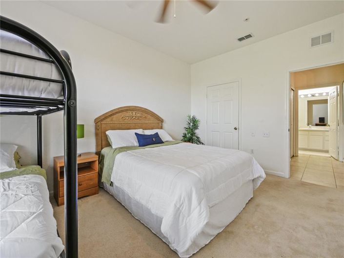 Image No.21-2 Bed Property for sale