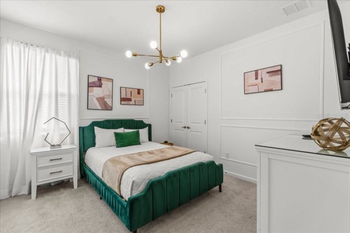 Image No.11-12 Bed Property for sale