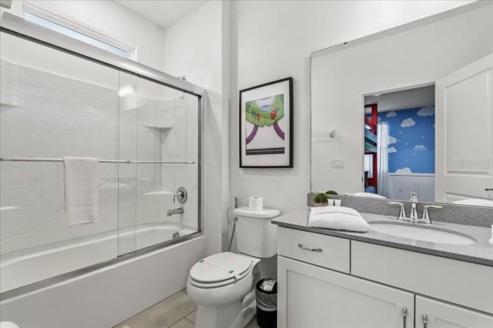 Image No.22-12 Bed Property for sale