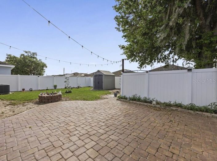 Image No.28-4 Bed Property for sale