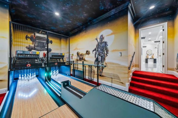 Image No.35-12 Bed Property for sale