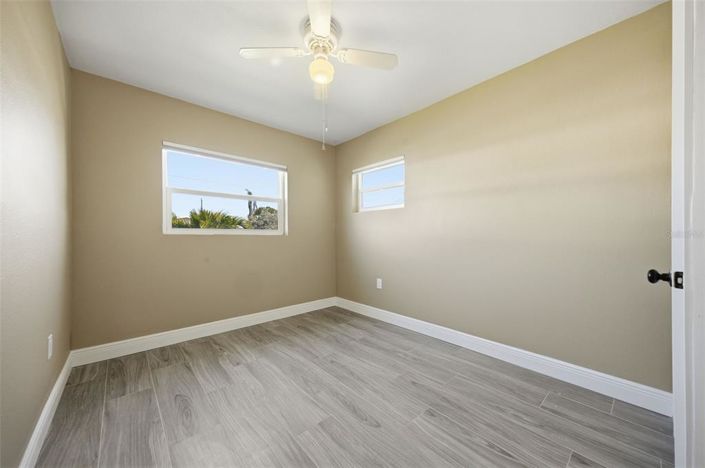 Image No.16-3 Bed Property for sale