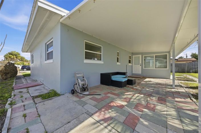 Image No.27-3 Bed Property for sale