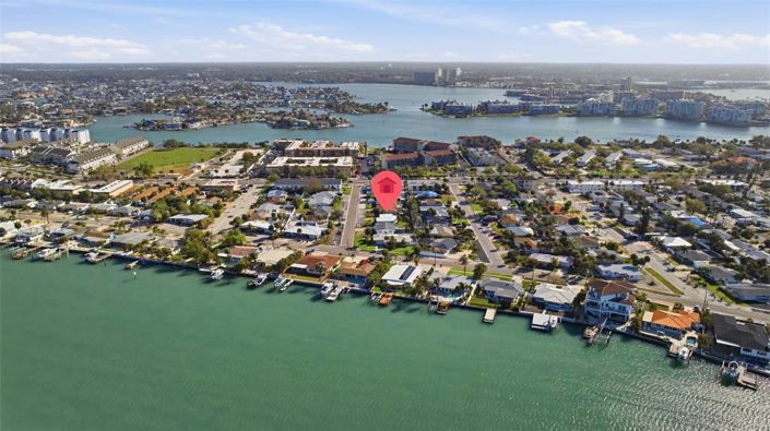 Image No.43-3 Bed Property for sale