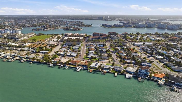 Image No.44-3 Bed Property for sale