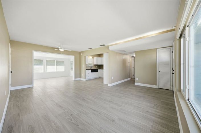 Image No.5-3 Bed Property for sale