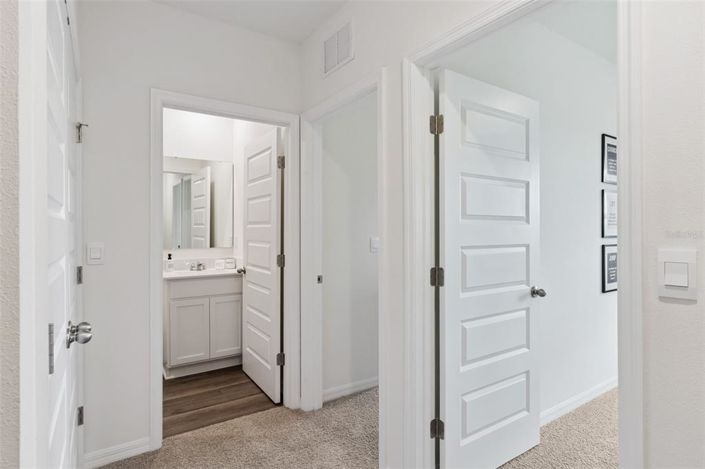 Image No.17-3 Bed Townhouse for sale