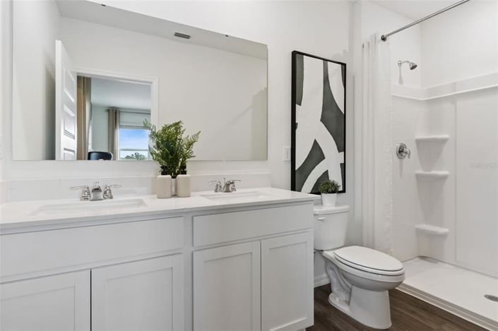 Image No.28-3 Bed Townhouse for sale