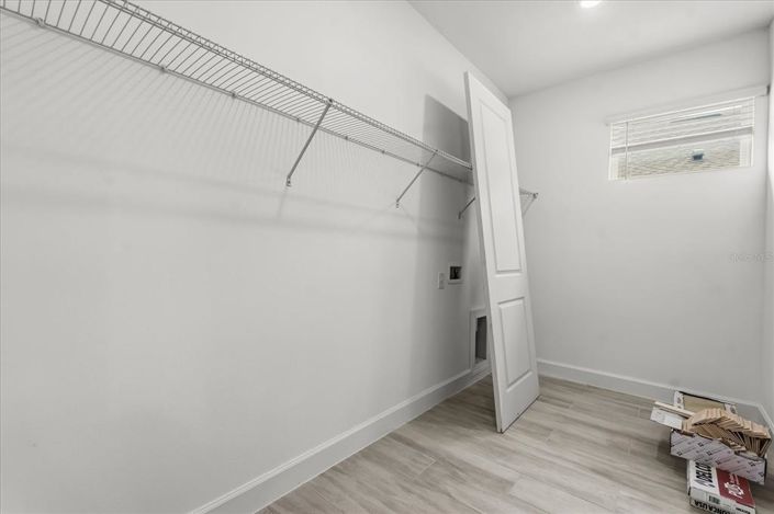 Image No.16-2 Bed Property for sale