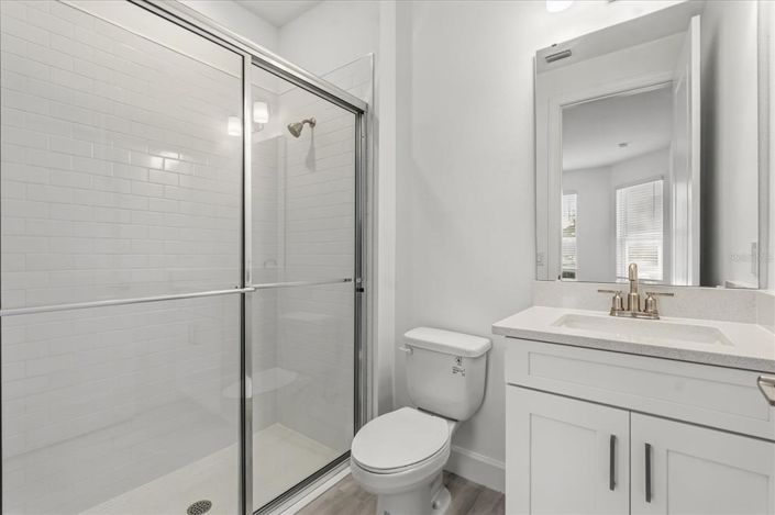 Image No.28-2 Bed Property for sale