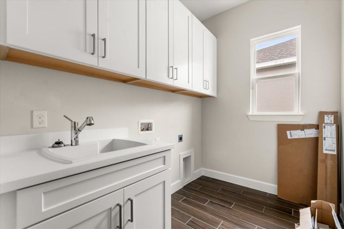 Image No.7-3 Bed Property for sale