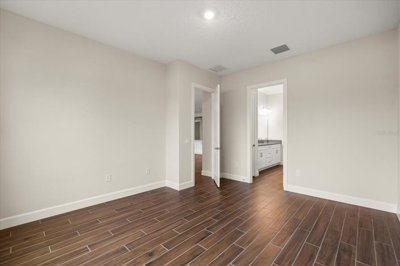 fa005713