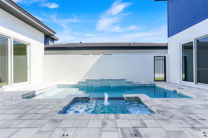 Image No.48-Propriété de 4 chambres à vendre à Davenport